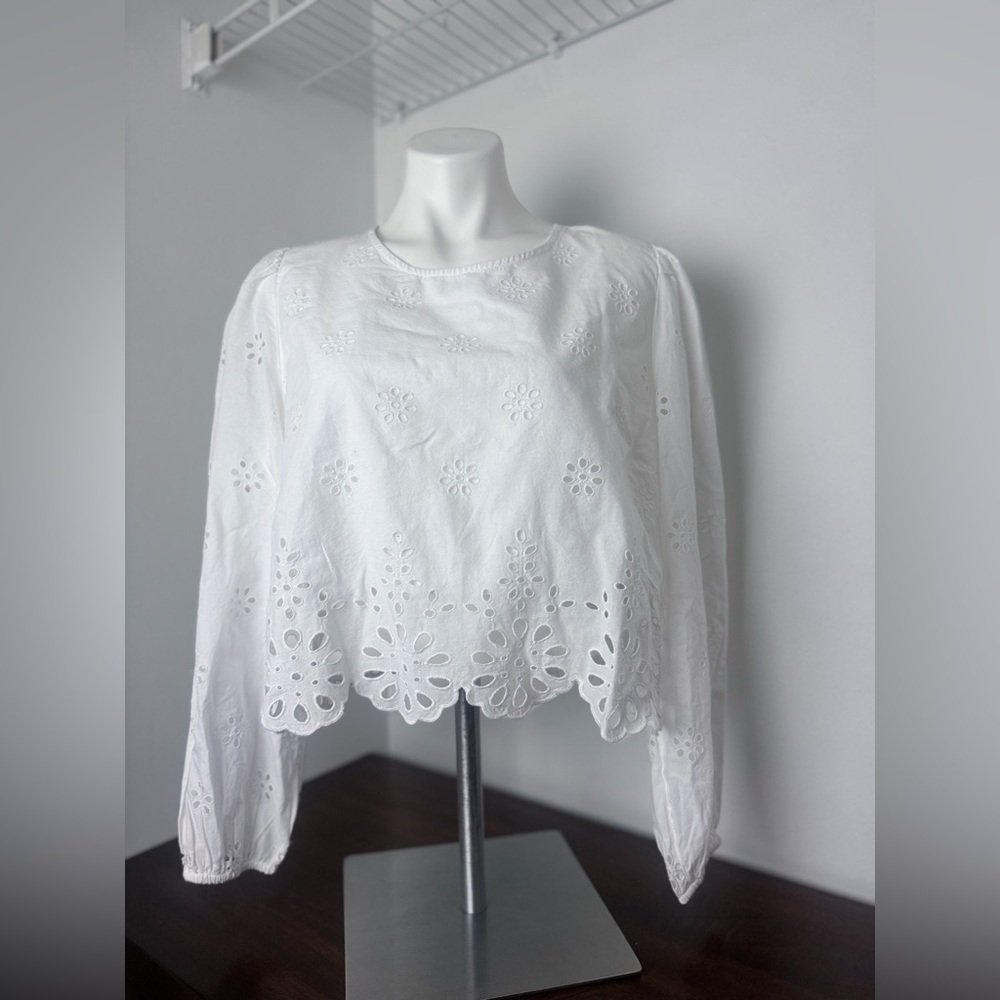 American Eagle White Long Sleeve High Neck Crop with Floral Pattern Cutouts